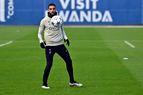 بعد 7 أشهر.. كورزاوا يعود من بوابة الدوري البرتغالي